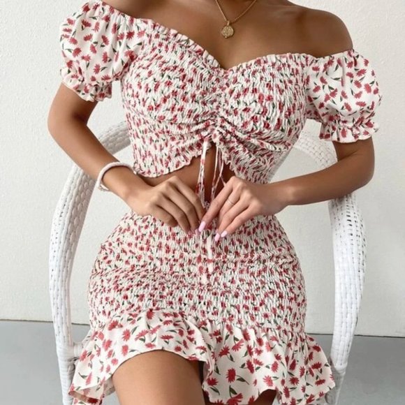 Boho chic Floral Ruched Shirred Bodice Crop Top & skirt set - Picture 5 of 8